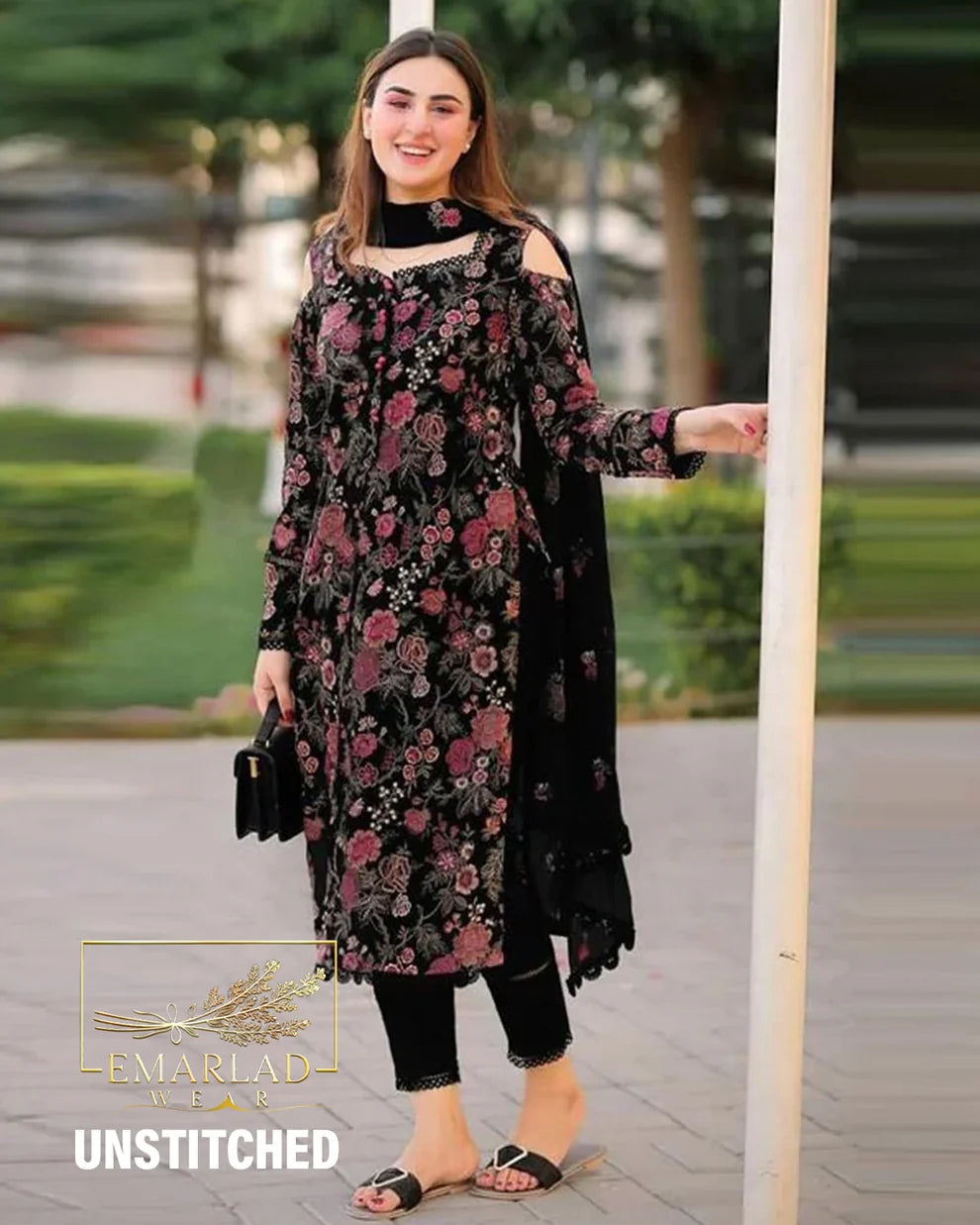 BP-1007 Bareeze Navy Blue Winter Dhanak 3 Piece Unstitched Suit