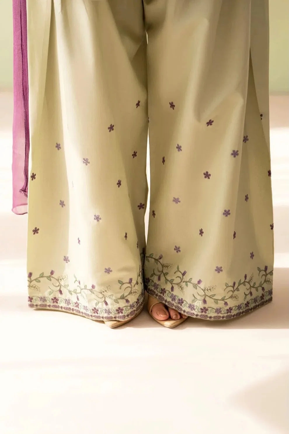 BP-1022 Cotton Unstitched 2-Piece Suit – Bunawat.pk